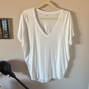 Express White V-Neck Short Sleeve Top